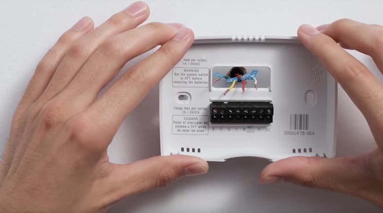 Come installare un termostato Nest Rimuovere la piastra