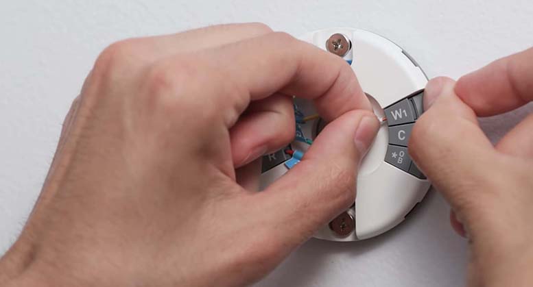 Come installare un termostato Nest collega i fili